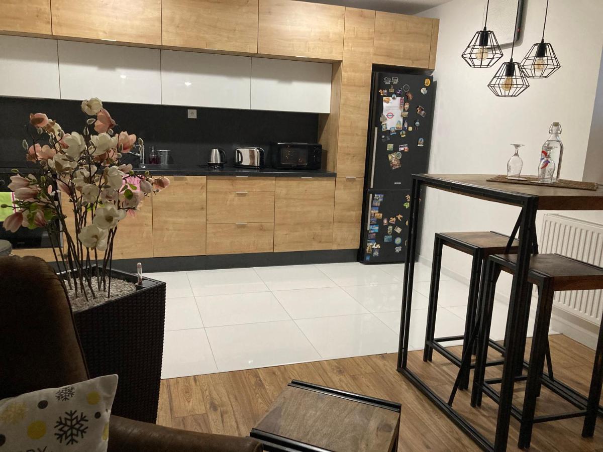 Underground Apartment Bratislava-Nivy Zewnętrze zdjęcie